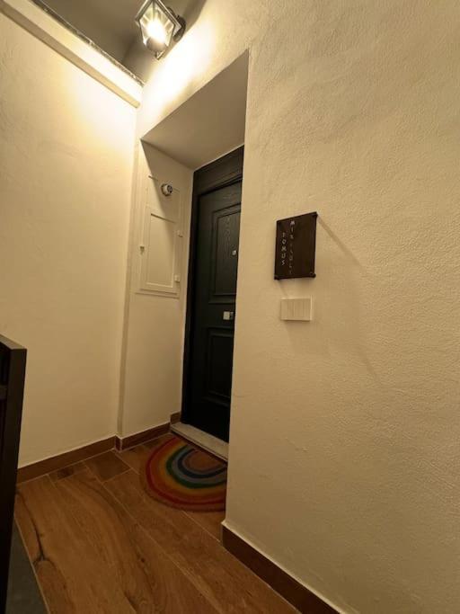 Domus Miraculi: Casa Storica Nel Cuore Di Napoli ภายนอก รูปภาพ