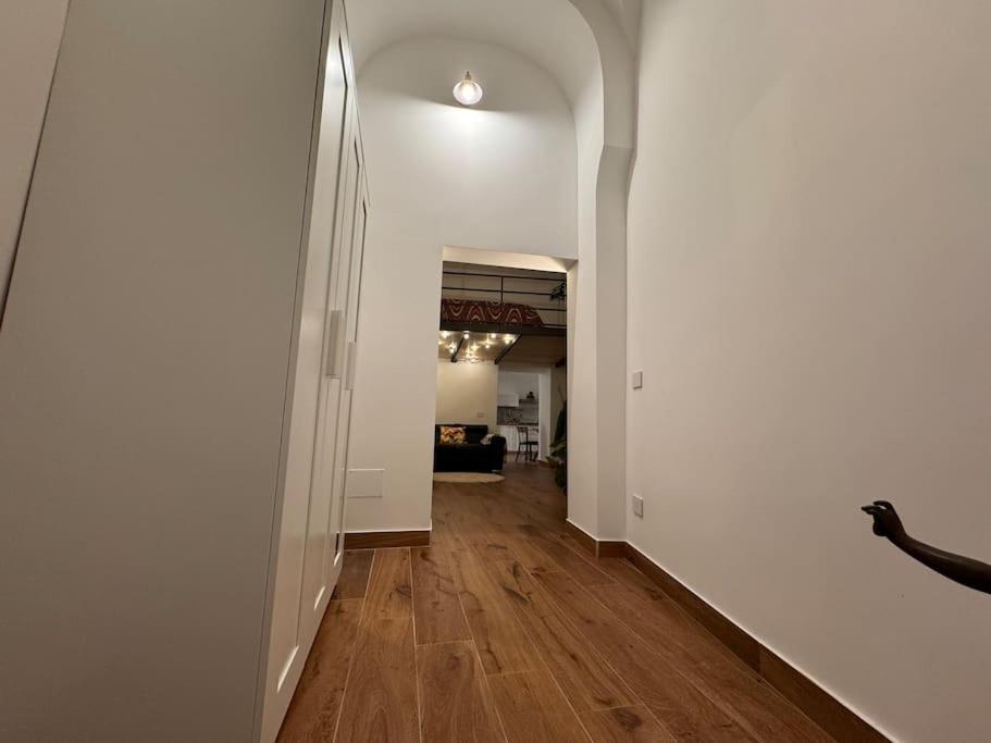 Domus Miraculi: Casa Storica Nel Cuore Di Napoli ภายนอก รูปภาพ