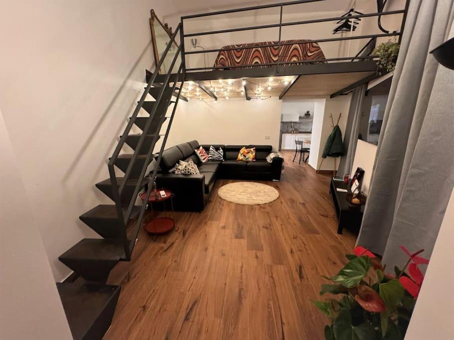 Domus Miraculi: Casa Storica Nel Cuore Di Napoli ภายนอก รูปภาพ